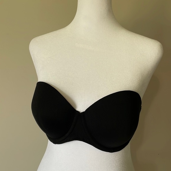 PINK Victoria's Secret Other - VS PINK Strapless Push Up Bra